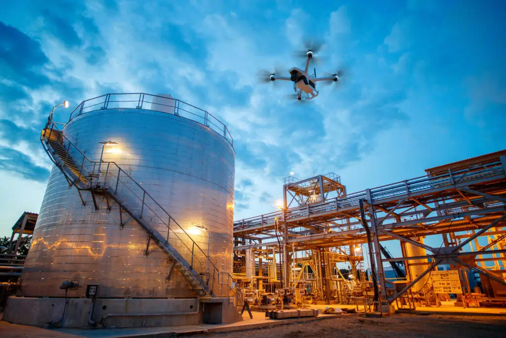 oil-and-gas-processing-tank-and-pipes