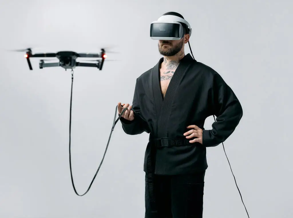 pexels-cottonbro-VR